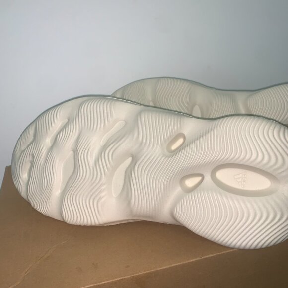 Adidas Yeezy Foam RNNR Ararat main image 8